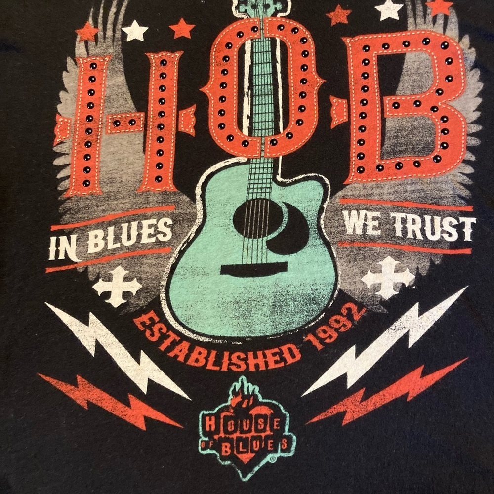 House of Blues vintage scoop neck short sleeve women’s tshirt​